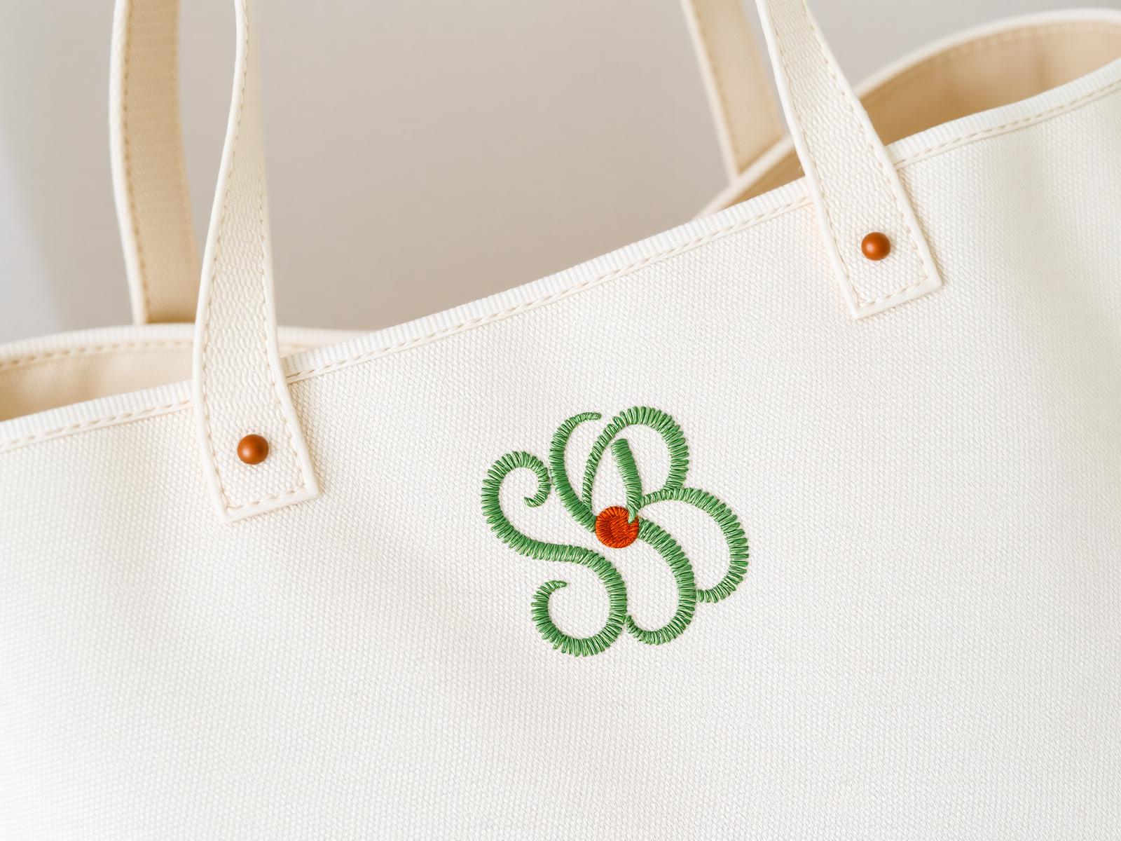 Tote bag in cotone con monogramma SB ricamato